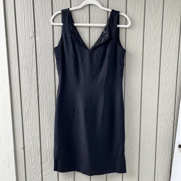 Vintage Dani Max Black Beaded V-Neck Sheath Dress Size 6 Made in USA - Picture 10 of 12